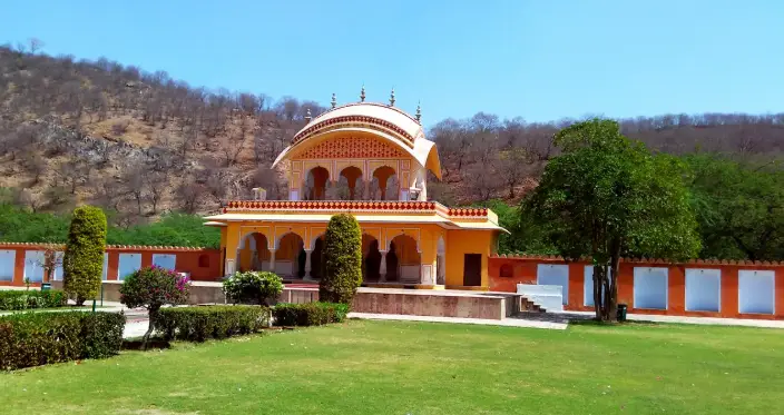 Kanak vrindavan temple