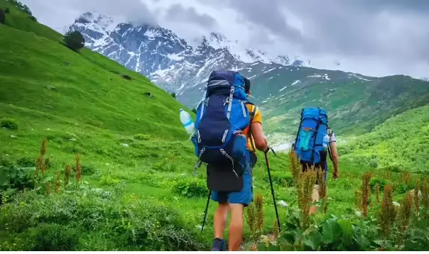 trekking
