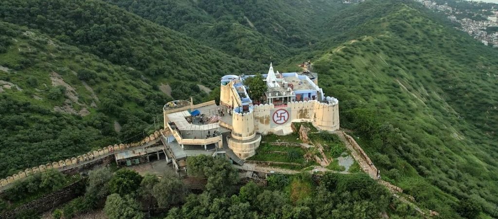 Garh Ganesh Fort