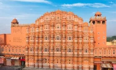 Jaipur tour from Delhi
